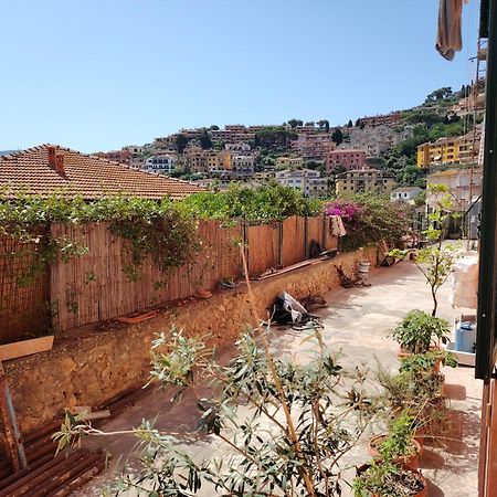 Pilarella Gallery Trilocale Vistamare Porto Santo Stefano  Kültér fotó