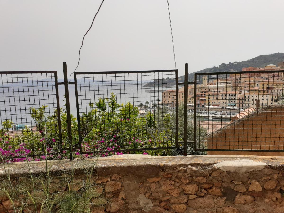 Pilarella Gallery Trilocale Vistamare Porto Santo Stefano  Kültér fotó